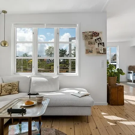 3 Bedroom Awesome In 4* Hundested