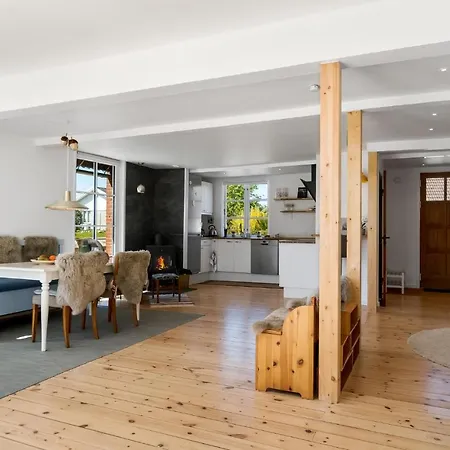 3 Bedroom Awesome In 4*