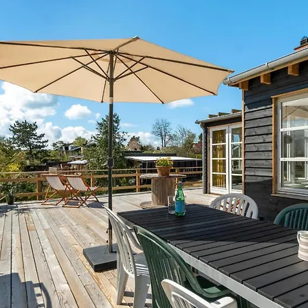 3 Bedroom Awesome In 4* Hundested