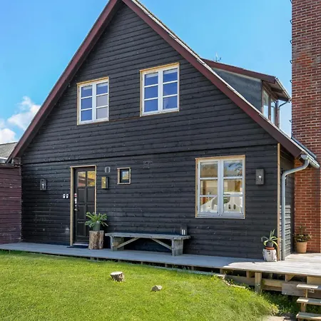 3 Bedroom Awesome In Hundested